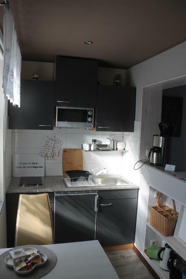 Ferienhaus Kleine Hexe ทาเลอ ภายนอก รูปภาพ