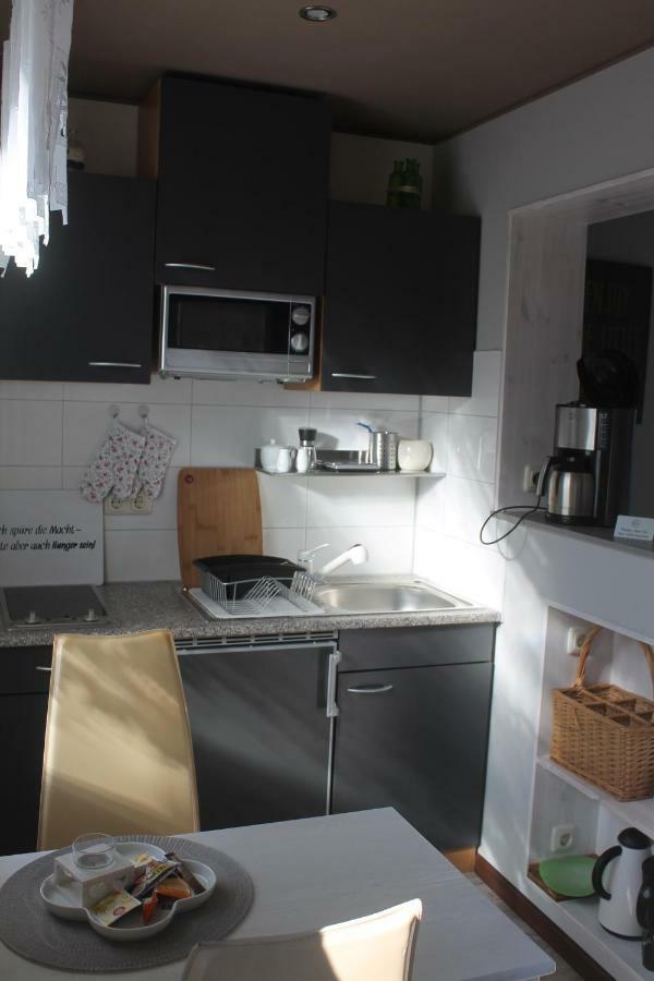 Ferienhaus Kleine Hexe ทาเลอ ภายนอก รูปภาพ